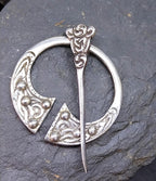 Robert Allison PENNANULAR BROOCH - Scottish Silver Shawl Pin c.1958 - 11.7g