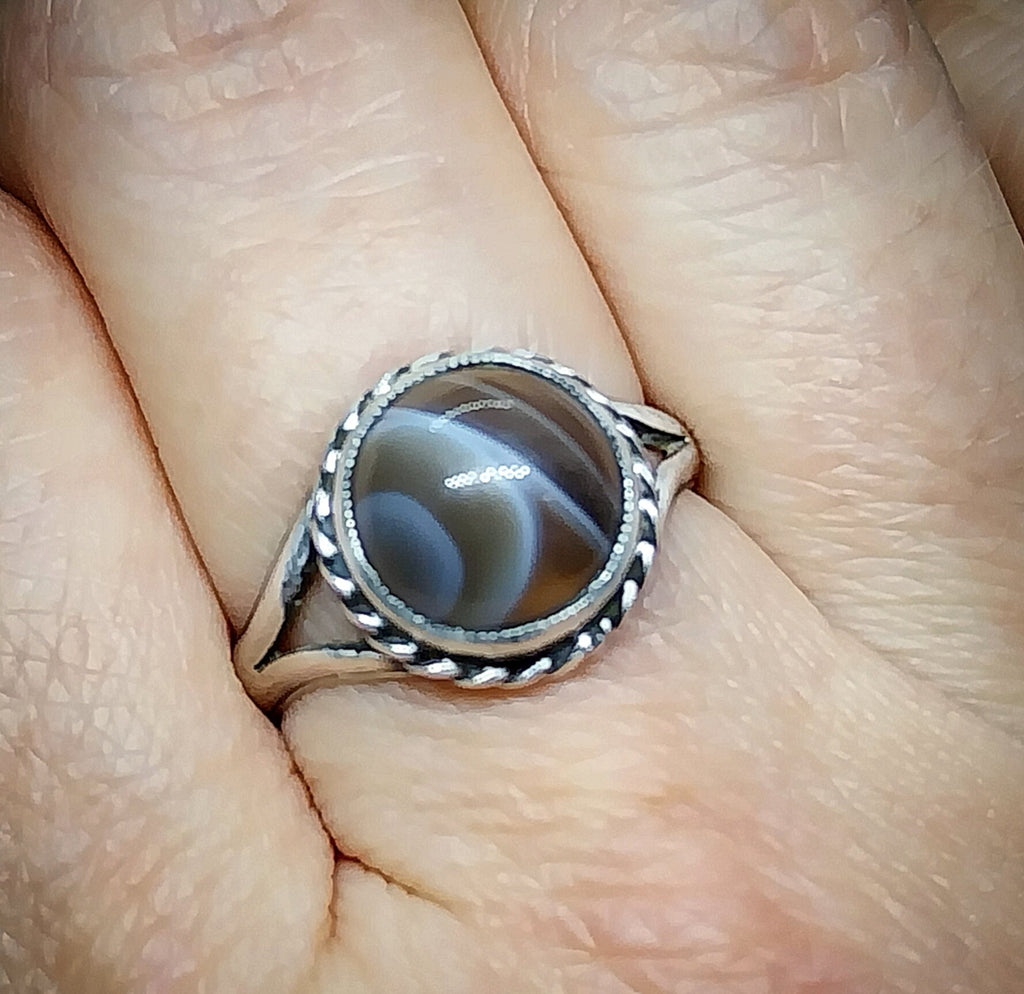 Vintage Sterling SILVER BANDED AGATE Ring - Size uk N (us 6.5) - 3.5g