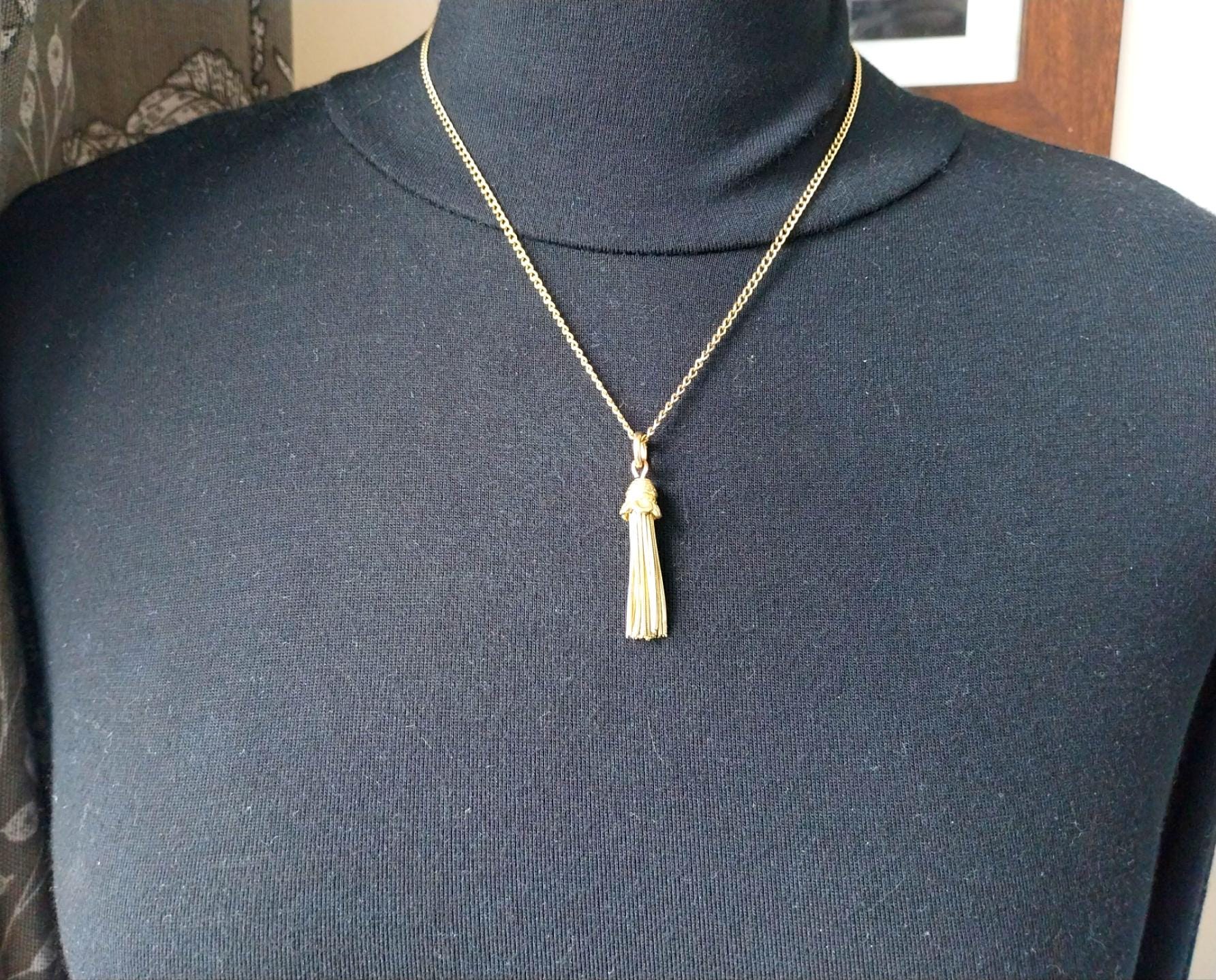 Vintage 9ct GOLD Chain with 9ct Tassel Pendant - 19" necklace - 10.5g