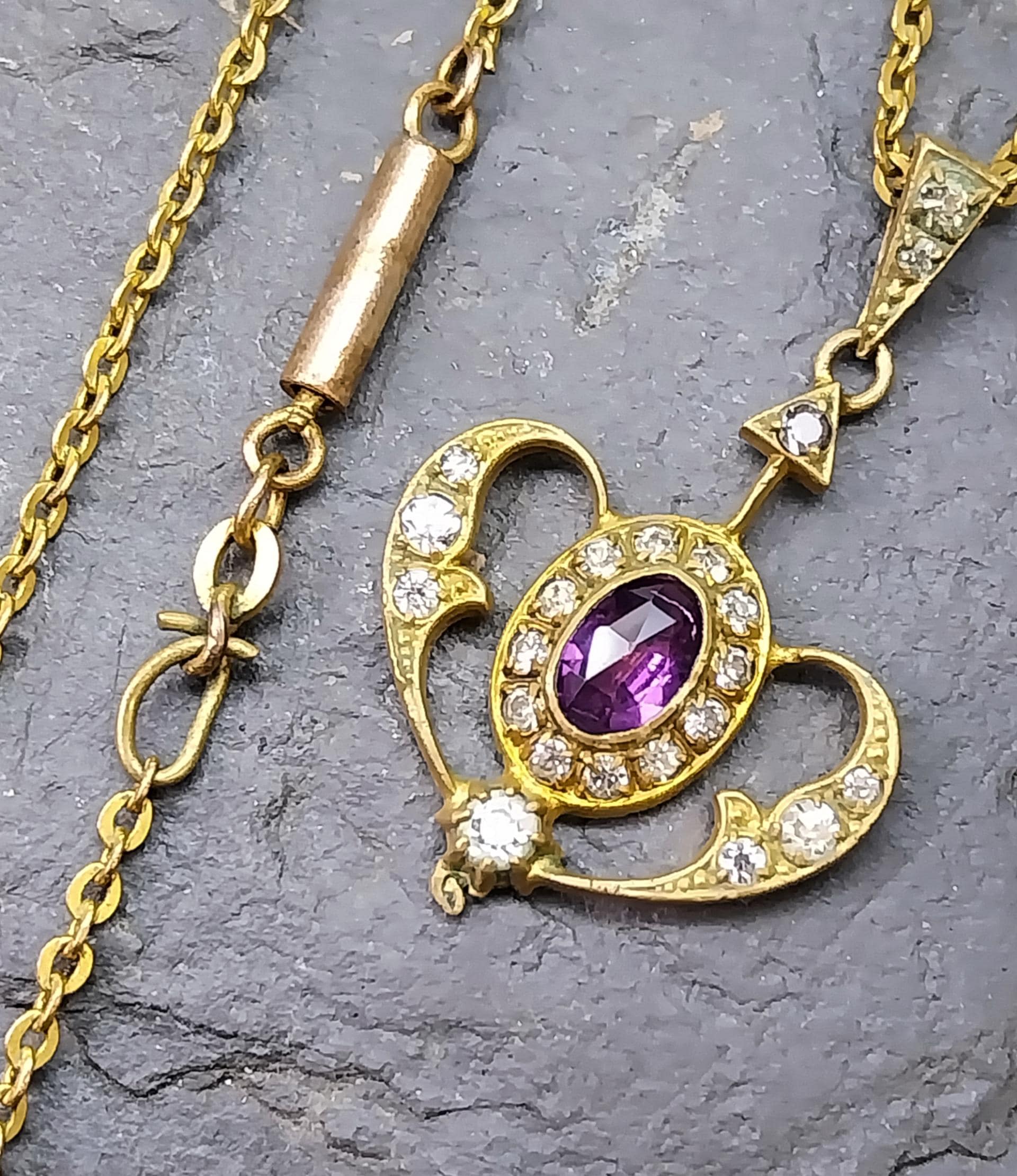 Antique Drop Pendant and Chain Necklace with Barrel Clasp - Rolled Gold - 18" - 6.5g