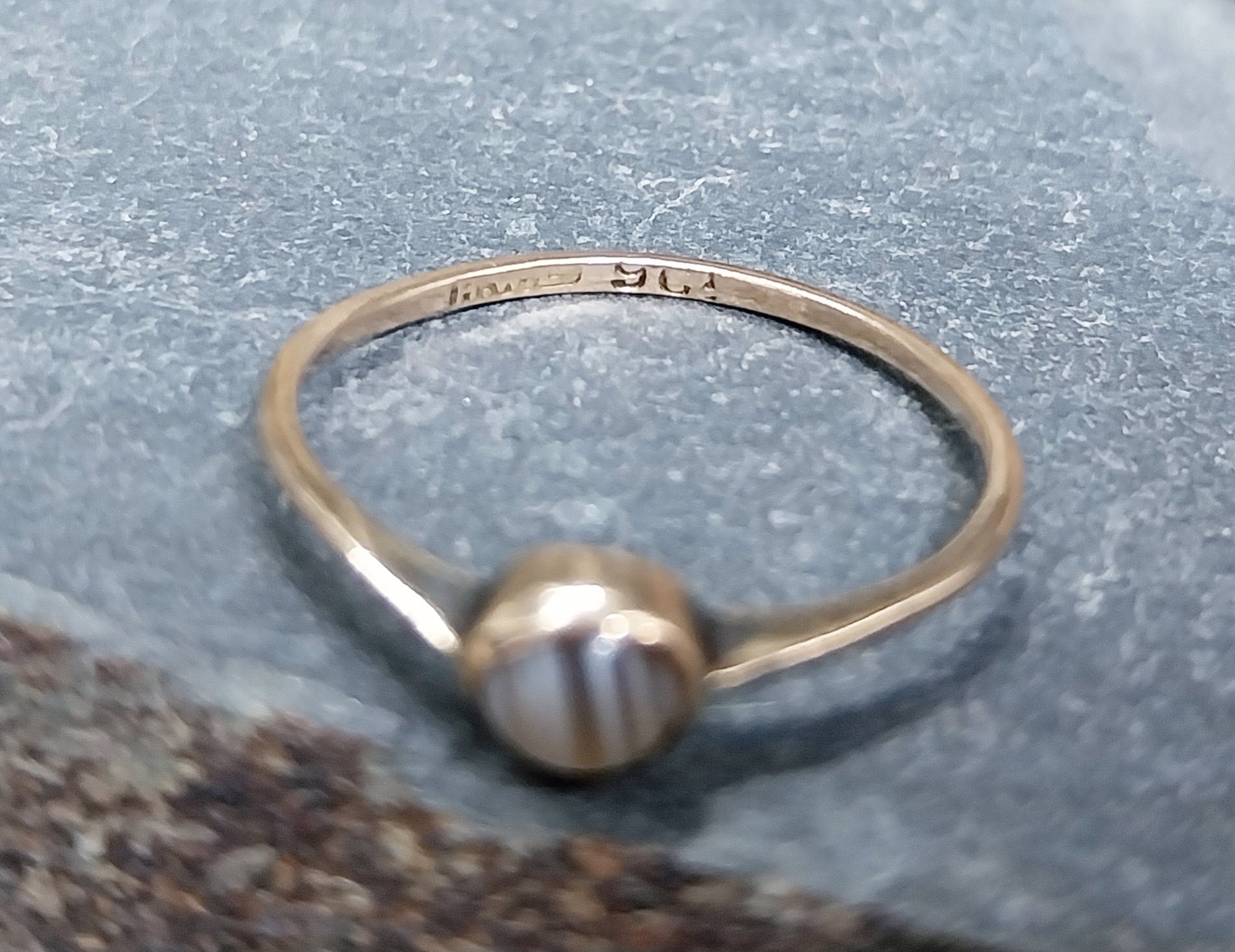 Antique Victorian 9ct Gold BANDED AGATE Ring - Size uk N (us 6.5) - 0.6g