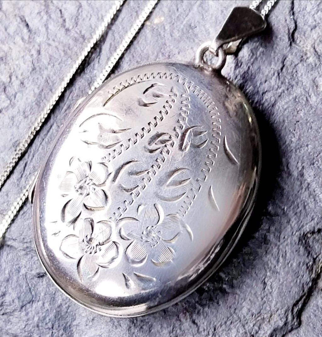 Large Vintage Silver LOCKET Necklace - Joseph Smith on 18" Sterling Chain - 10.4g