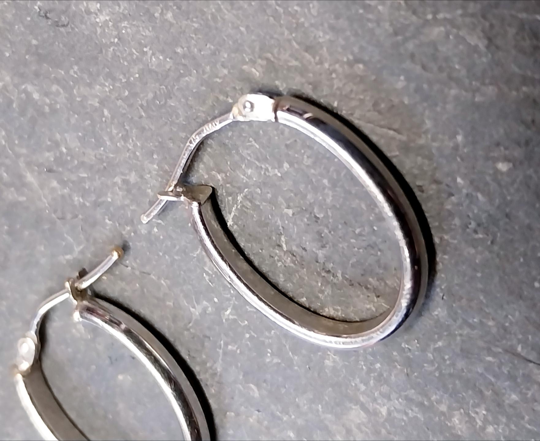 Vintage 9ct White Gold Medium HOOP EARRINGS - 20mm  - 1.2g