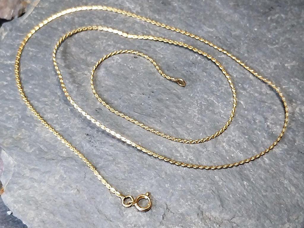 9ct GOLD Snake Style CHAIN Necklace - 18" Long - Hallmarked - 2.7g