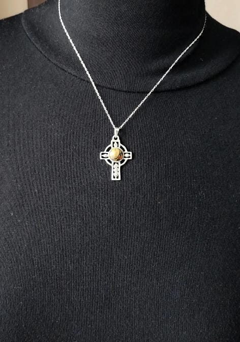 Heathergems CELTIC CROSS Pendant Necklace - Sterling Silver on 18" Chain - 3.4g