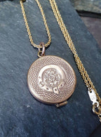 VICTORIAN CIRCLE LOCKET - Antique Pinchbeck Gilt on 16" Chain - 13.8g