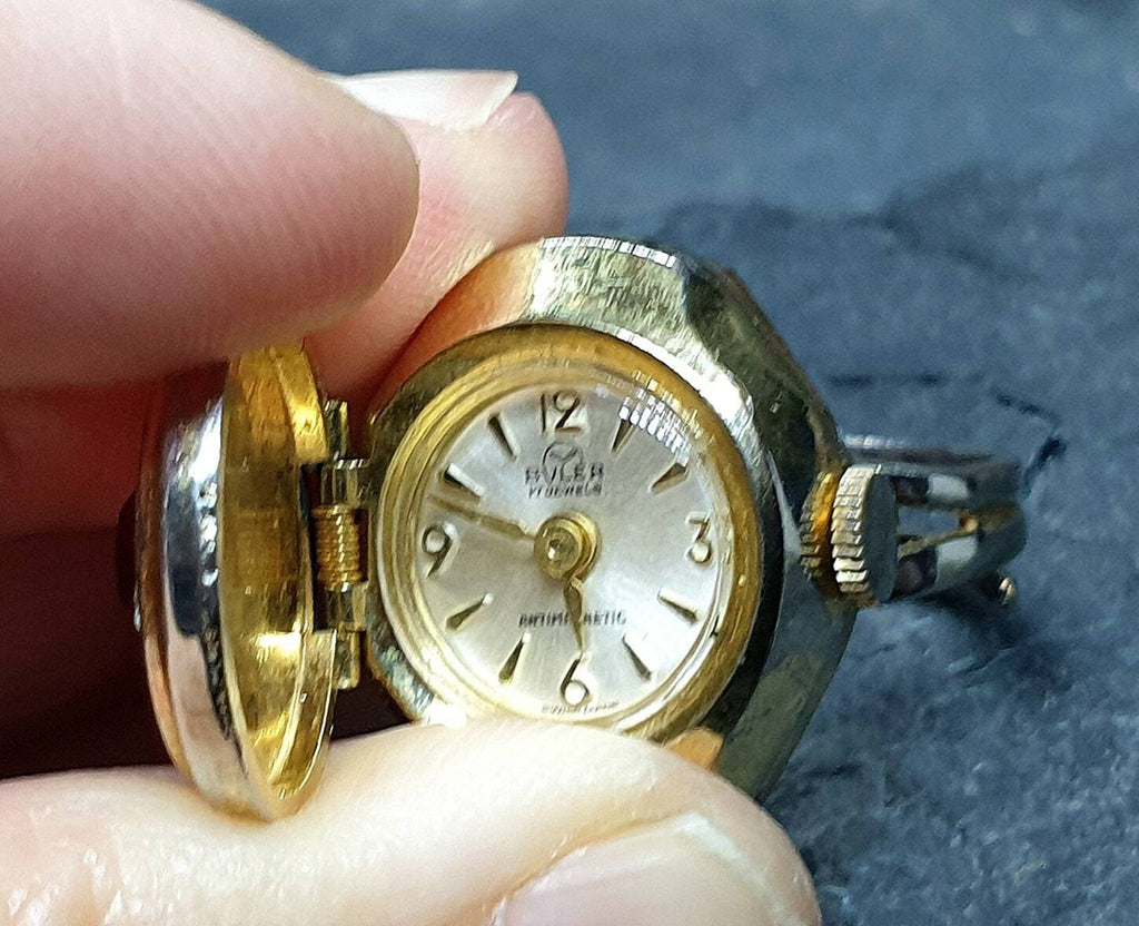 Vintage BVLER LOCKET WATCH Ring - Red Stone & Gold Plated - Size Adjustable - 12g
