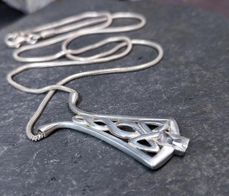 Vintage Sterling Silver Celtic PENDANT NECKLACE on 16" - 8.3g