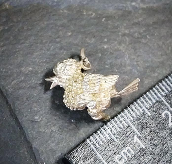 Vintage SILVER Bird on Branch CHARM - Pendant - 4.8g
