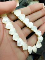 Vintage Mother of Pearl Heart Bead Necklace - 28g