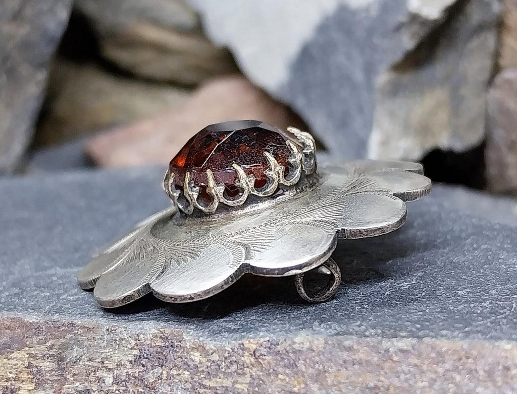 Antique Scalloped Citrine Brooch - Low Grade Silver - 7.4g