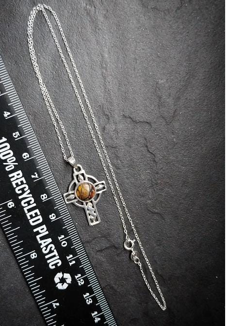 Heathergems CELTIC CROSS Pendant Necklace - Sterling Silver on 18" Chain - 3.4g