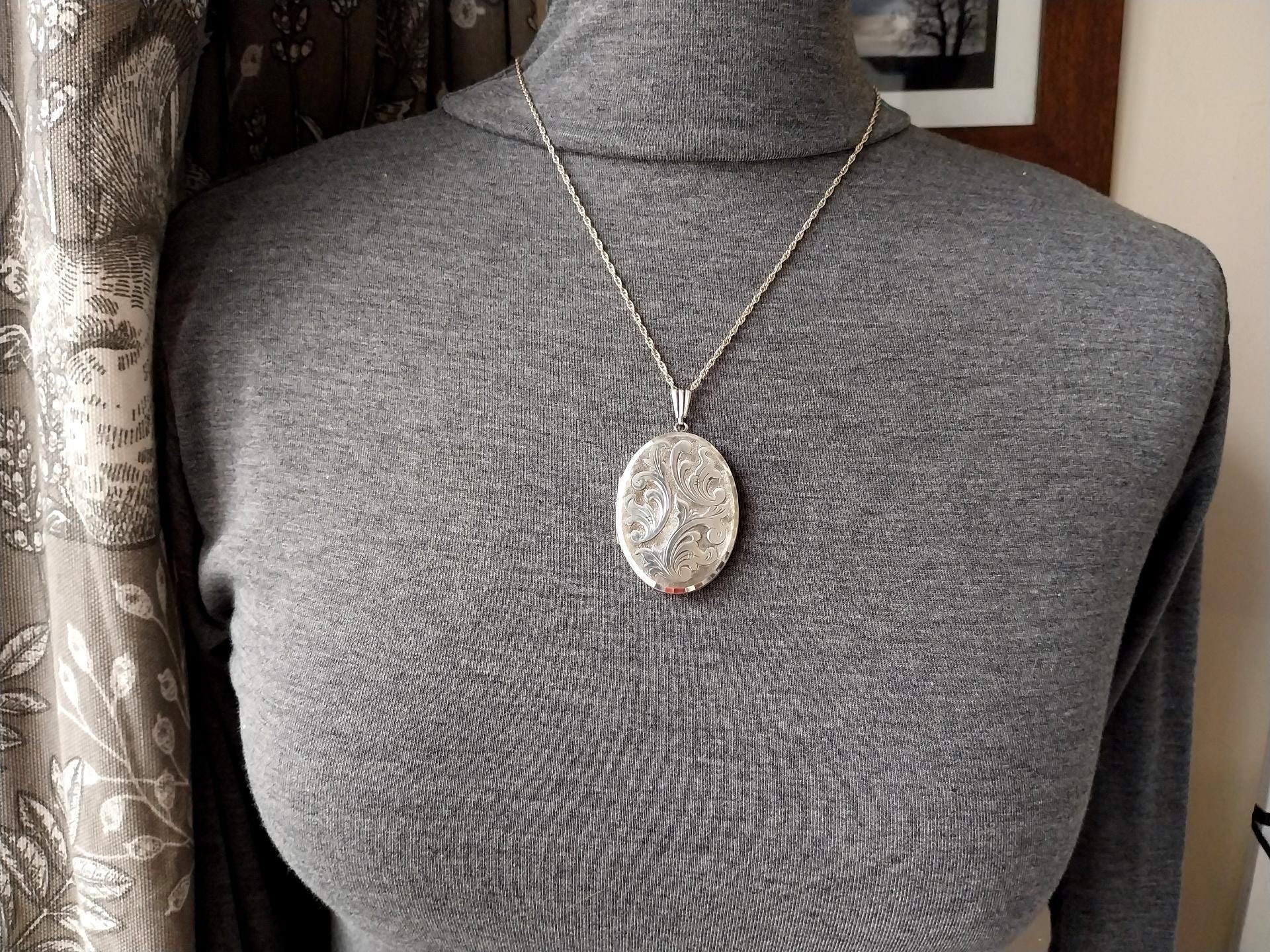 Huge Georg Jensen SILVER LOCKET Necklace, Art Deco  20" Chain 1968- 15.1g
