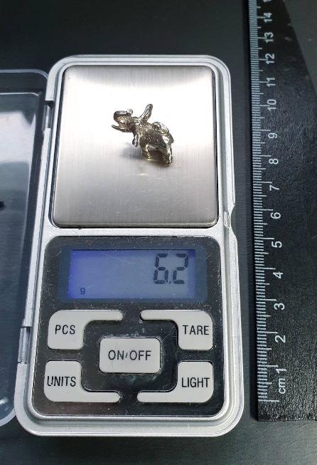 Vintage Silver ELEPHANT Charm or Pendant - 6.2g