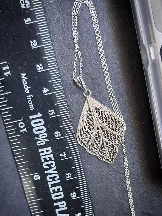 Vintage Sterling Silver Pendant Necklace Autumn Leaf on 18" Chain - 3g