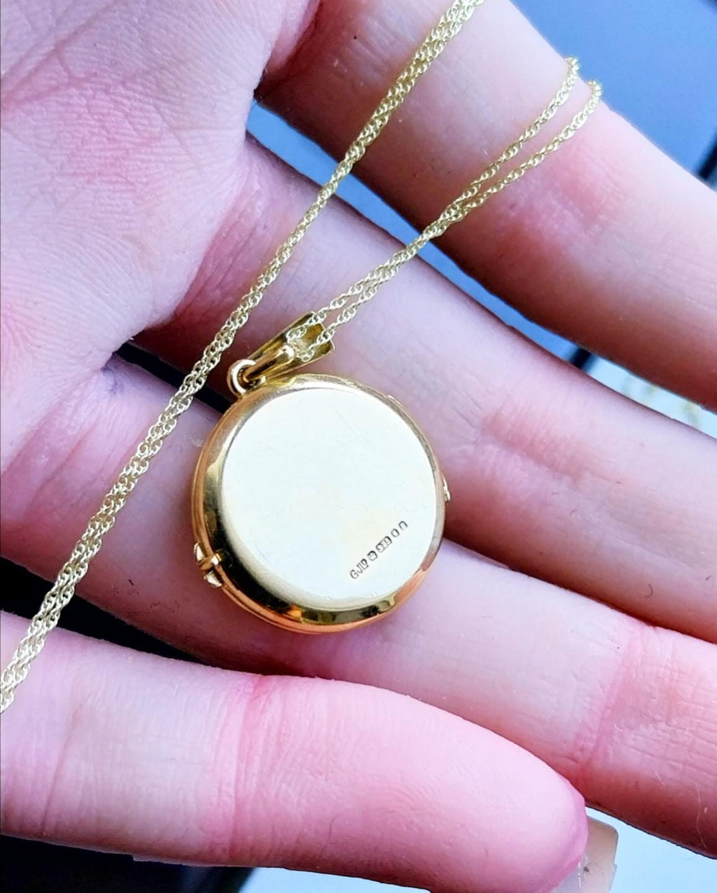 GEORG JENSEN 9ct Gold  Two Flower Locket - with 18" Gold Chain - 4.3g